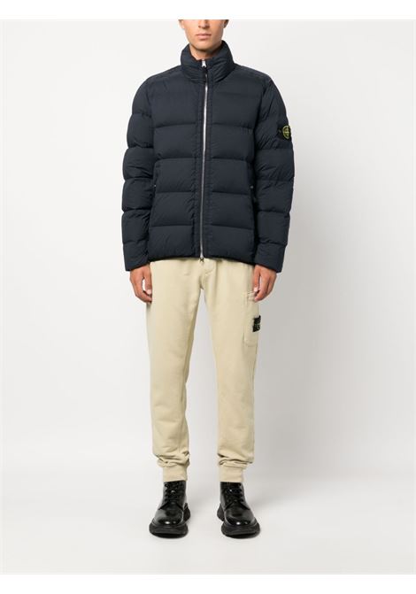 Piumino imbottito in piuma blu navy con colletto classico STONE ISLAND | 791544028V0020